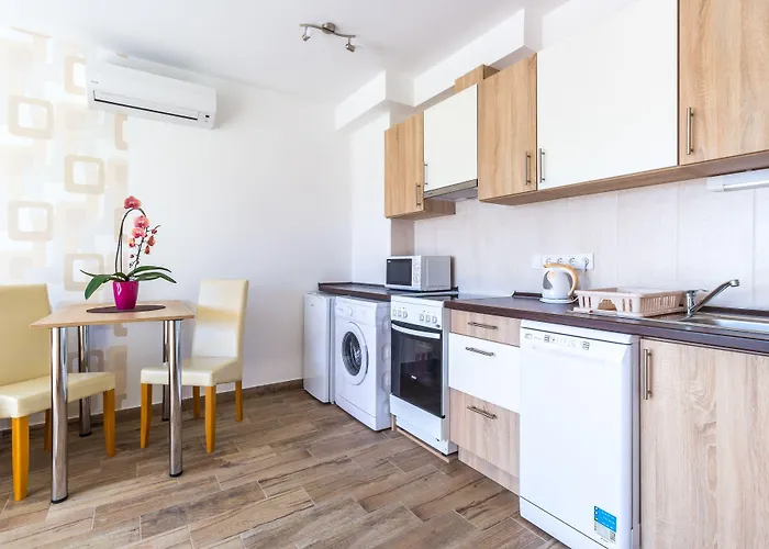 Lägenhet Best Apartments Szeged *